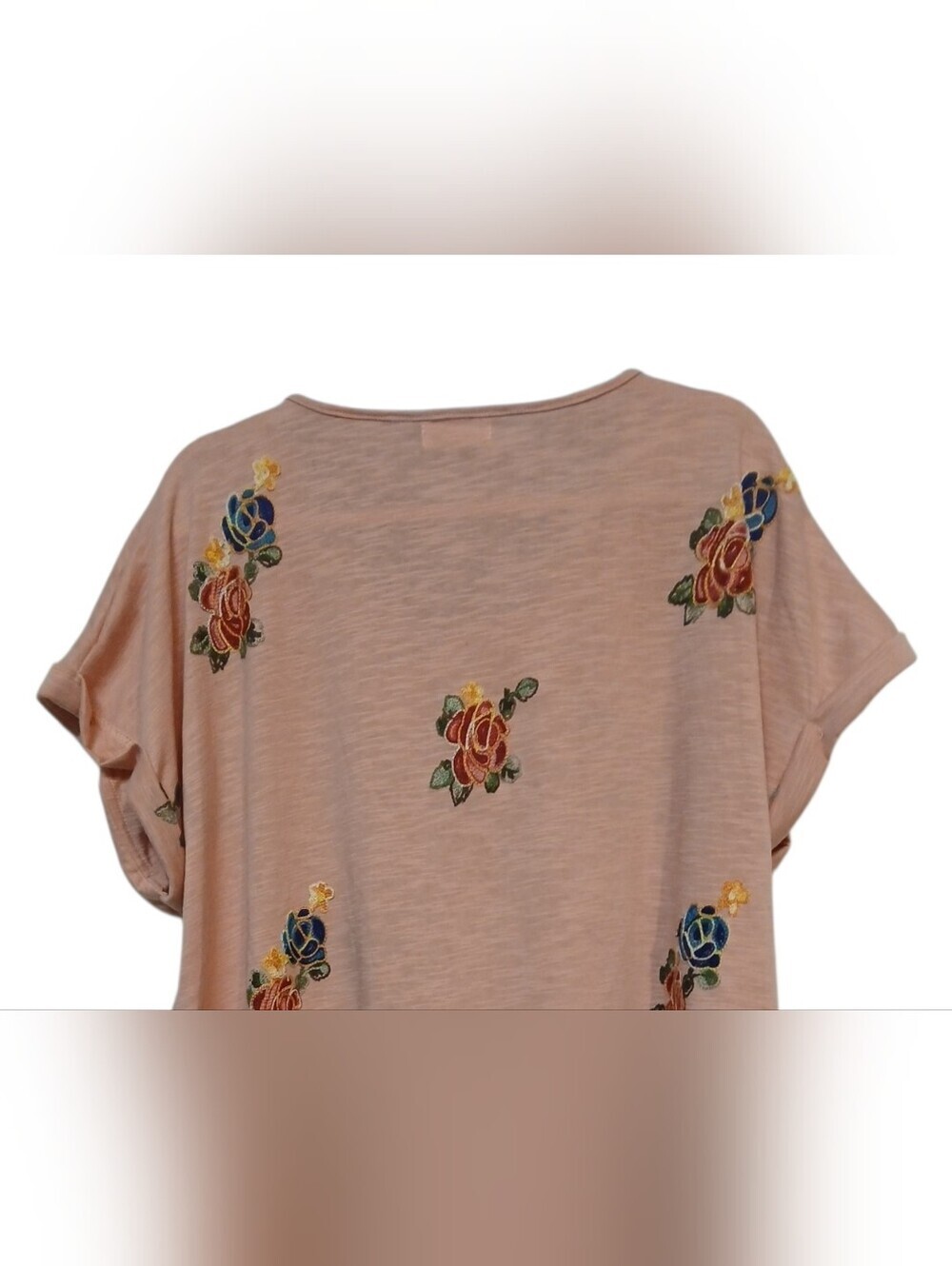 Kindred - NWT Apricot Embroidered Floral Ladies Blouse, Short Cuffed Sleeves, 2X - Picture 10 of 12